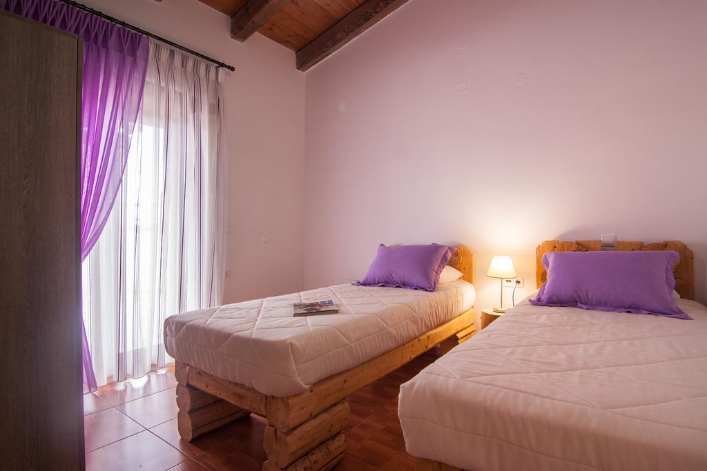 Chainteris Villas, Vast Views, By Thinkvilla Prínos المظهر الخارجي الصورة